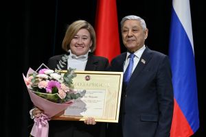 «Татарстанда яшьләр белән эшләүгә зур игътибар бирелә»