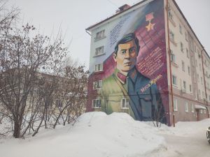 Урамнарда – каһарманнар исеме, йөрәкләрдә – аларның батырлыгы