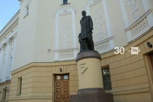 “Боз кузгалды”: Быел премияне кемгә бирербез?