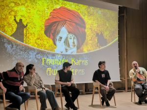 Камал театрында «Гашыйк Кәриб»: режиссёр «спектакльдә сүзләр булмаска мөмкин» дип кисәтә