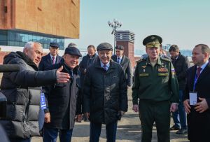 Фәрит Мөхәммәтшин Лисичанск һәм Рубежное шәһәрләрендә яшәүчеләргә гуманитар ярдәм җибәрүдә катнашты