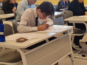 Әти-әниләр дә имтихан бирде