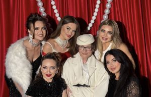 Туганнарың белән нинди мөнәсәбәттә?