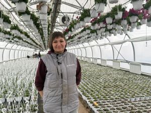 Чәчәкләр үстерүче Чулпан Исмәгыйлева: “Үсемлекләр дә балалар кебек!”