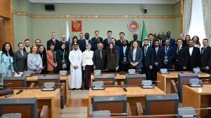 Рөстәм Миңнеханов: «Яшьләр дипломатиясе академиясе» дөнья яшь лидерларын Казанга җыя