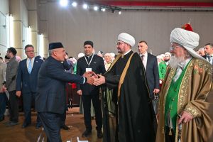 Равил хәзрәт Гайнетдин: «Безнең төп бурыч - үзебезгә алмаш әзерләү»
