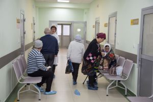 «Соңгы пациентка кадәр кала»: Казанда табиб турында пациентлар ни сөйли?