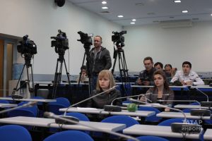 Танылган кешеләрнең шәхси тормышы нигә һәркемгә кызык?