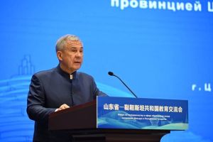 Рөстәм Миңнеханов эш визиты белән Кытайга килде