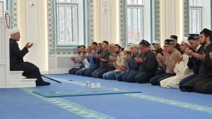 70 мең бәхетле кеше: җәннәткә хисапсыз керүчеләр кемнәр?