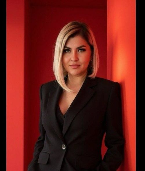 Гөлназ Яхина: “Сәхнәгә кайтуым – әти-әнинең васыяте”