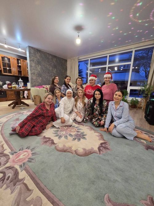 Җырчылар хатын-кызлар арасындагы дуслыкка ышанамы?