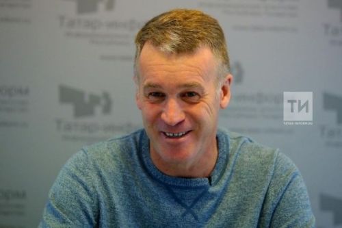 Татарстанның халык артисты ИлСаф: «Дусларча ярышып алдык»