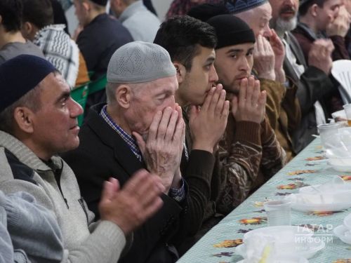 Рамазанның иң бөек төне: Кадер кичәсенең мәгънәсе һәм билгеләре