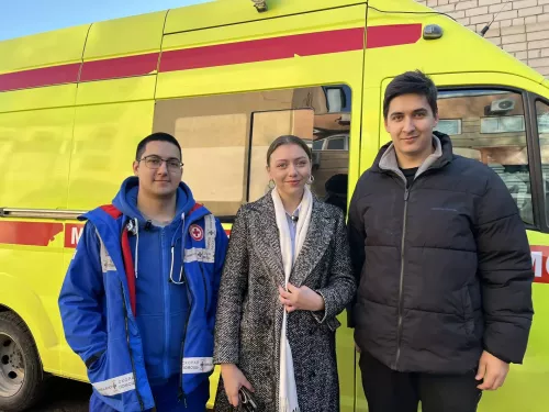 Кемдер безне елмаеп каршы ала, ә кемдер пычак тотып тора...