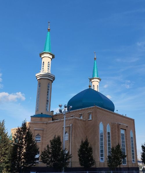 “Кем сөннәтемне үти, аңа кыямәт көнендә шәфәгать кылачакмын”